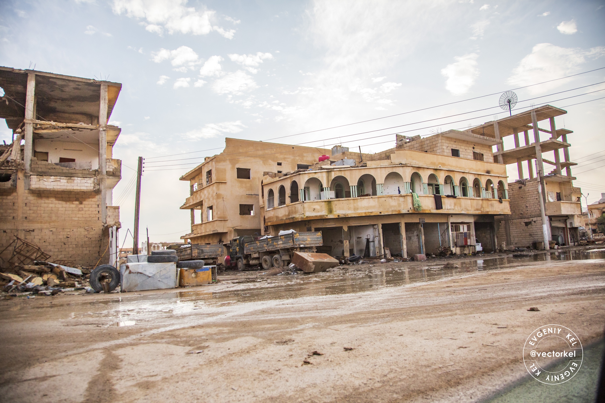 叙利亚处处是空城重建需15年2万亿人民币俄罗斯摇头背不起