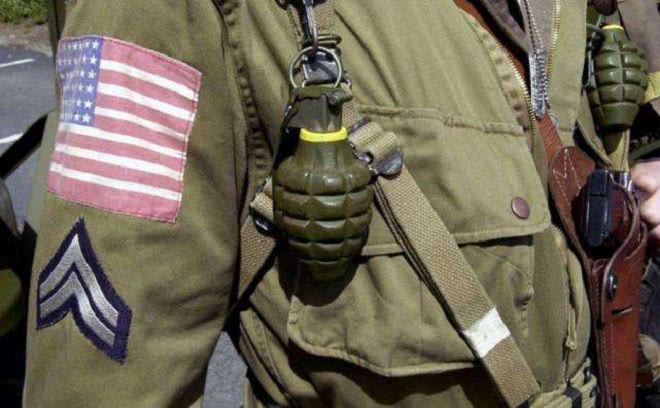 美国用卵形手雷中国还在用木柄手榴弹这是为什么