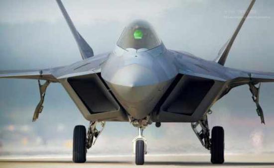 美专家妄称中国歼20有重大缺陷 却被f22指挥官泼冷水