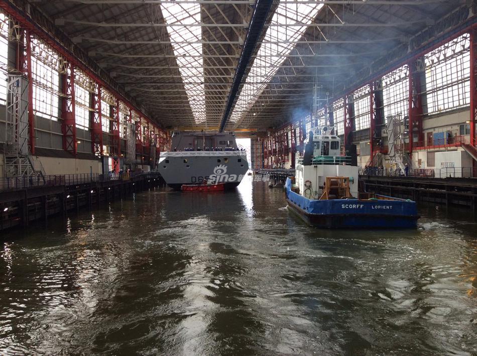 法国海军造船厂内部曝光 正在建造护卫舰2021年交付