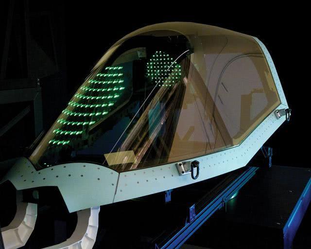 受坑爹座舱盖拖累,f35达到80%妥善率的愿望今年没法实现了