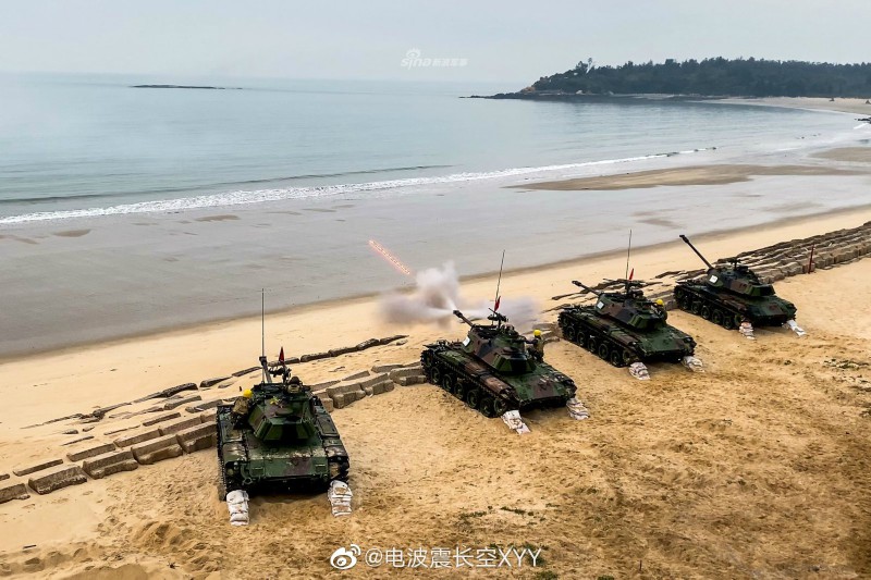 红箭73挨个点名!台金门防御部队m41a3坦克实弹演练