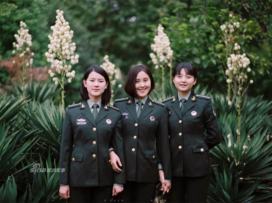 大国女军人!我军的国际声誉与利益多次靠这位女兵维护——上海热线军事频道