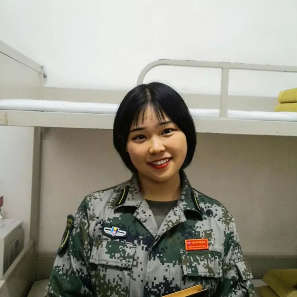 霸王花分外夺目!陆军某特战旅集训一水花样女军官——上海热线军事频道
